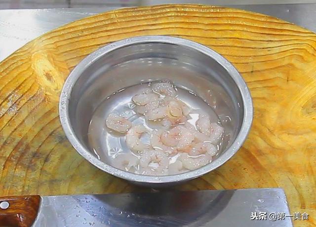 孩子便秘吃蜂蜜有用吗