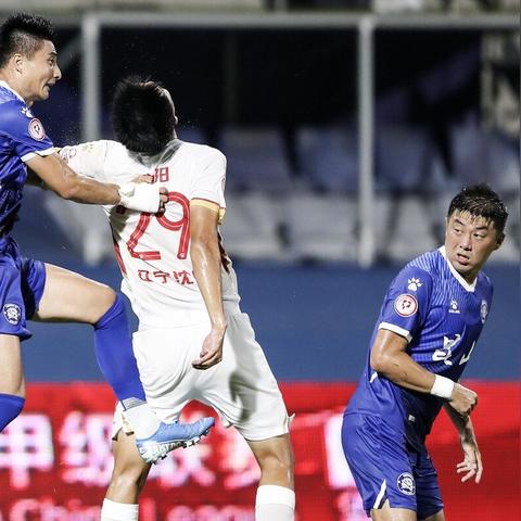 苏州市64路哪个火车站