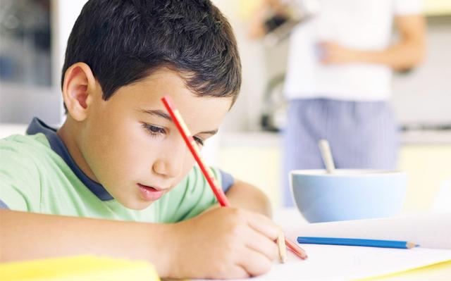 如何教导幼儿照顾自己