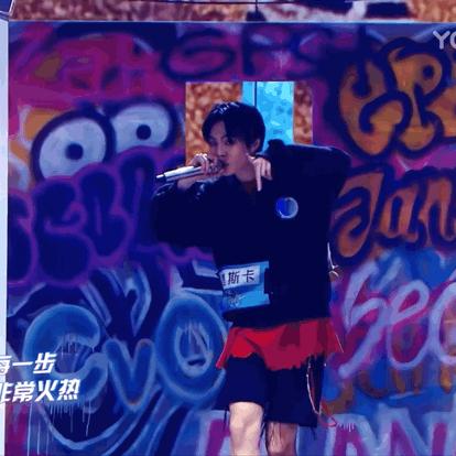 生肖运势虎女1998(1998女虎2021年运势)