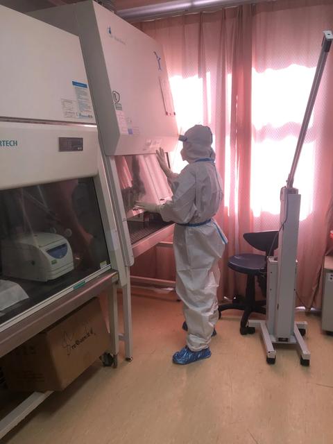 感染新型冠状病毒一定会发烧咳嗽吗 感染新型冠状病毒一定会发烧咳嗽吗