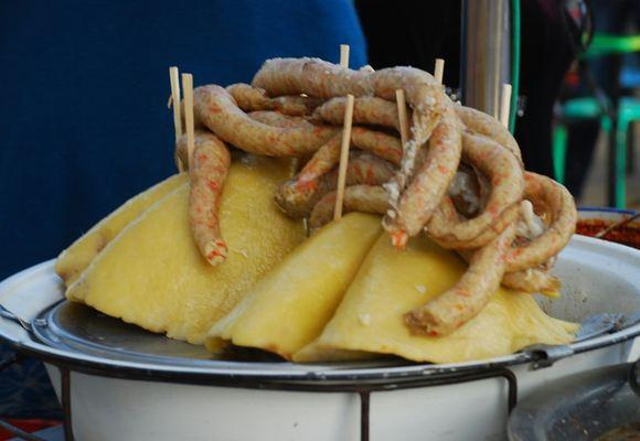新疆为什么美食多（乌鲁木齐特色小吃都有哪些）