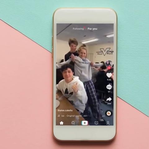 facebook账号怎么变成美国 相关的长尾关键词有哪些 