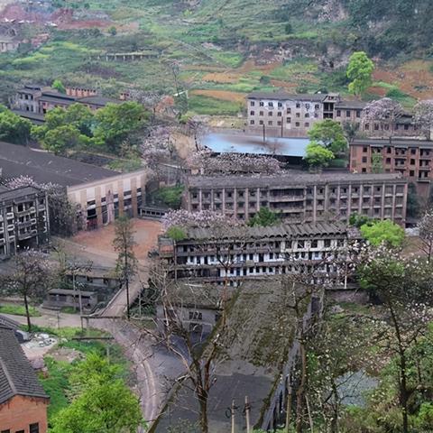 重庆荣昌山洞景点介绍的长尾关键词有什么