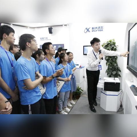 合肥七中和十中到底哪个好？