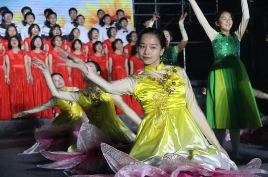 震撼！办学仅四个月，这台晚会告诉您什么叫“天立品质”