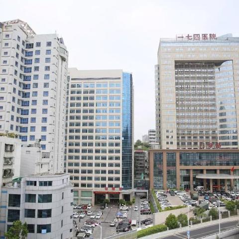 厦门招聘内科医生的相关长尾关键词有哪些