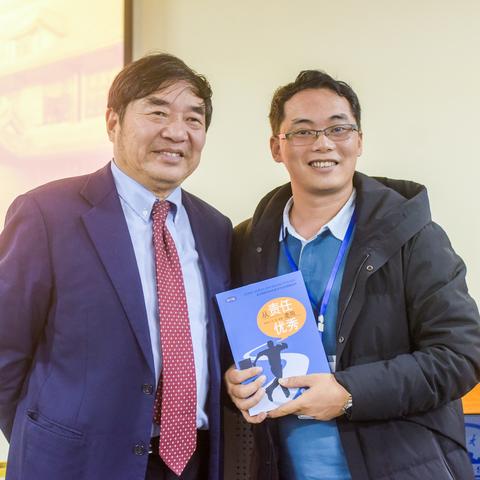 重庆帅哥家教怎么样