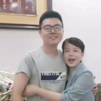 淮河医院是不是综合性医院啊？