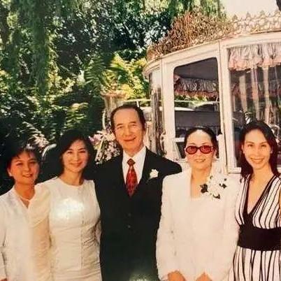 ai人工智能低赔的相关长尾关键词有哪些