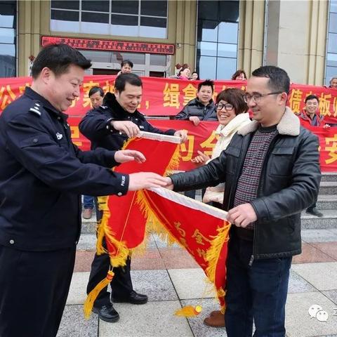 桂林市有趣的超市地址在哪里