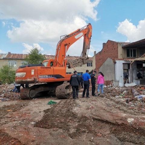 哈尔滨松北区违建电话相关长尾关键词有哪些