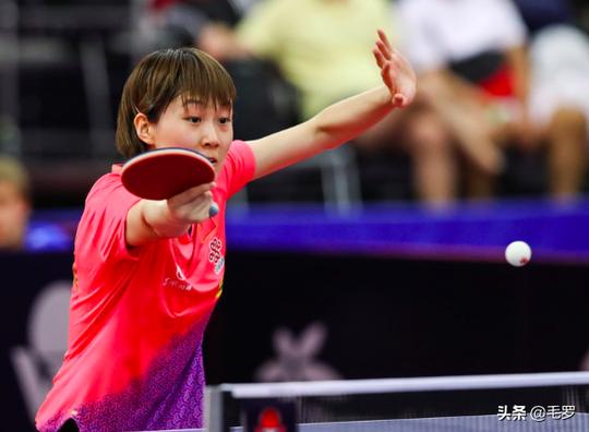 19岁中国姑娘缔造大冷门，4比1淘汰日本主力，豪取5连胜勇往直前