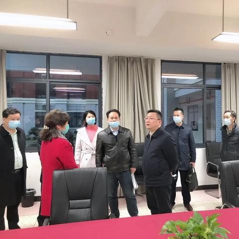 长沙市老市长谭什么