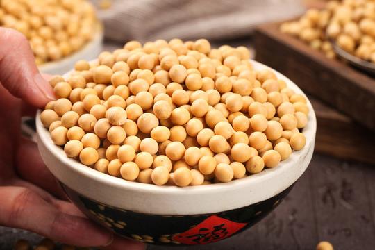 在农村生活的妇女，农闲时可以做这个小生意赚钱，操作简单成本低