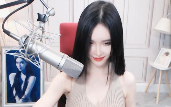 英雄联盟yy怎么进入(yy语音怎么加入别人频道)