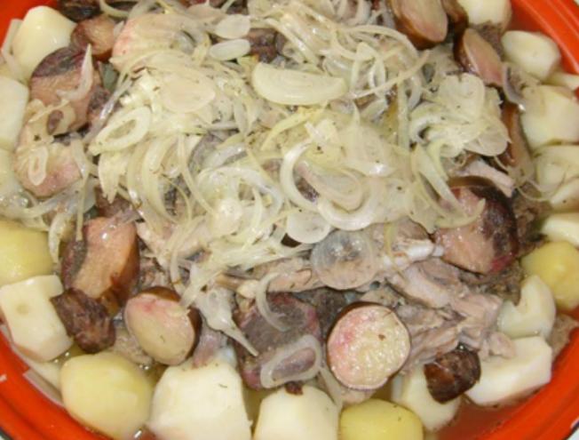 乌鲁木齐中路有什么美食（新疆的特色美食面肺子）