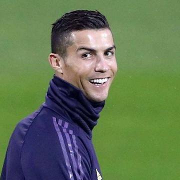 足球贴心场面怎么画图片