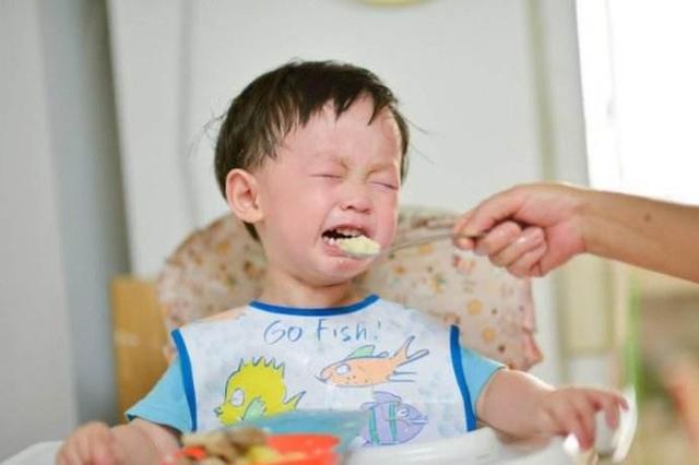 小孩生病心情不好的短语说说句子