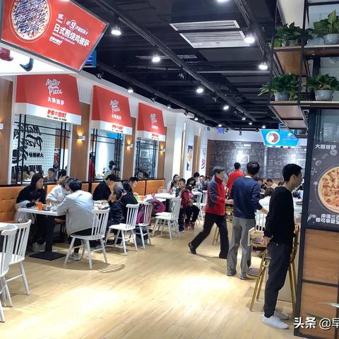 保定市钟楼夜市在哪里