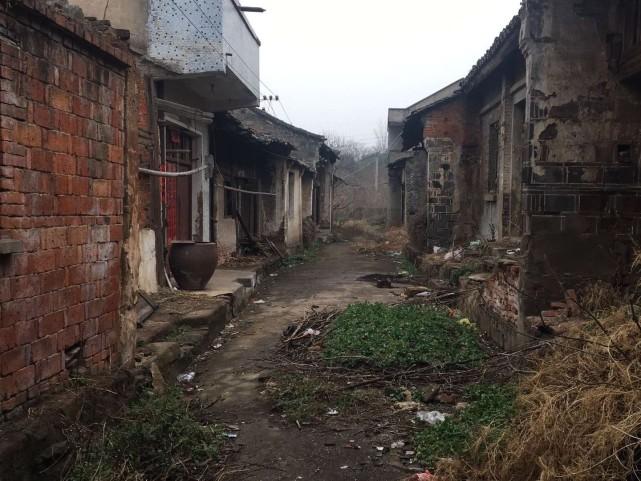 为什么美食街没落（为什么南宁街面上有很多空铺）