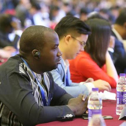 金融和跨境电商哪个忙