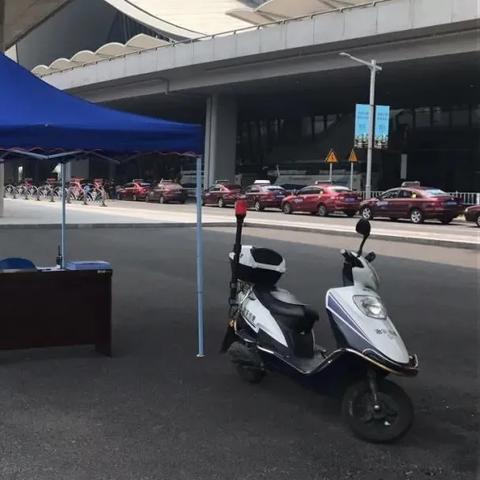 桂林市去飞机场的大巴在哪里坐