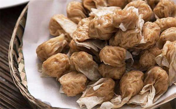 福建美食春节寓意什么（你们家乡春节第一天是吃饺子为主食还是糕呢）