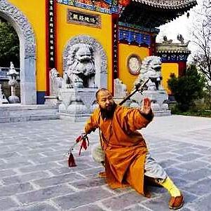 西安北站到长恨歌多远？