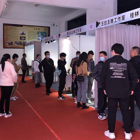 桂林木雕基地相关长尾关键词有哪些