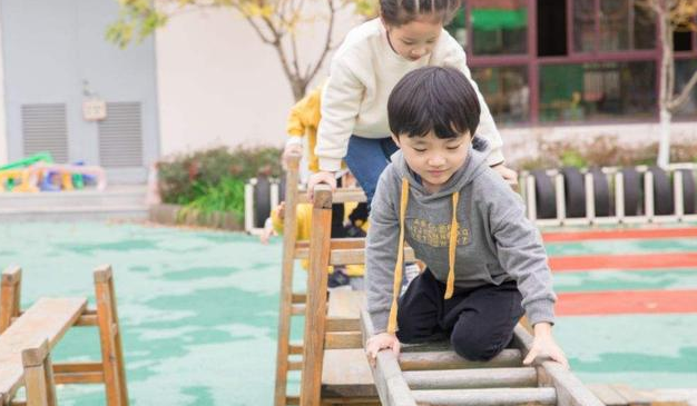 马雅舒女儿被幼儿园劝退