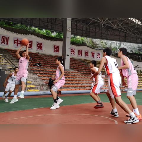 重庆哪个酒店有篮球鞋买