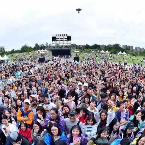 成都市小龙坎自助火锅店的长尾关键词有哪些