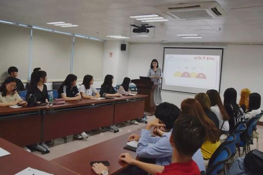 吉珠“互联网+”创业大赛参赛团队到访基地深度“打磨”项目