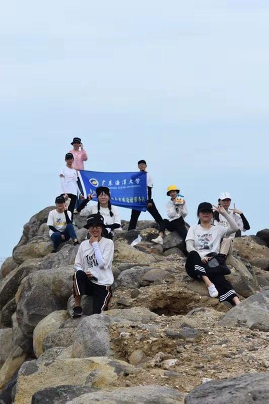 雷州渔村废弃贝壳成灾？海大扶贫队有高招，既保护环境还能挣钱