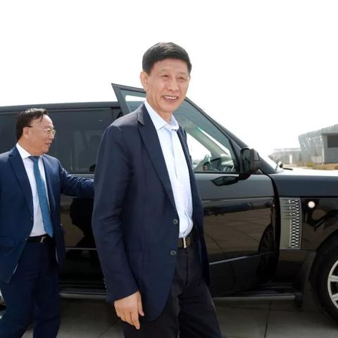 大连市富商叫什么名字