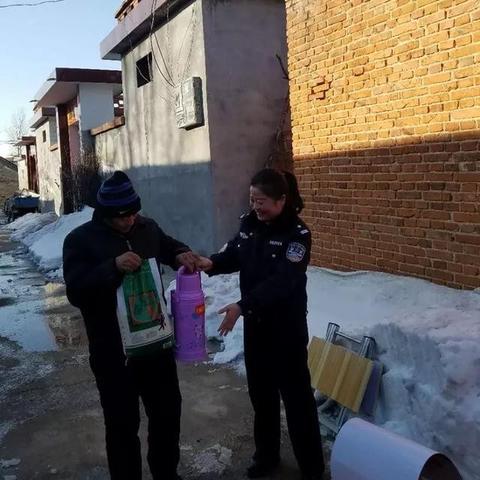 河南出入境电话的相关长尾关键词有哪些