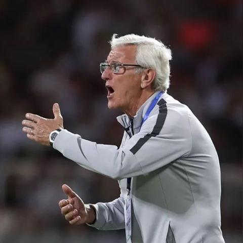 足球运动员用什么放松仪器的长尾关键词有什么