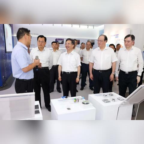 杭州市和宁波哪个级别高