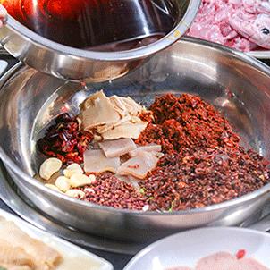 成都市美食鲜兔火锅的长尾关键词有什么