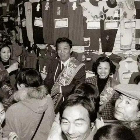 无锡市哪里吃的商场