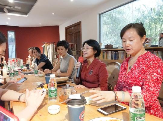 鄂州市女企业家创业平台交流与共享资源对接会