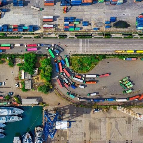 宁波市跟佛山哪个经济好