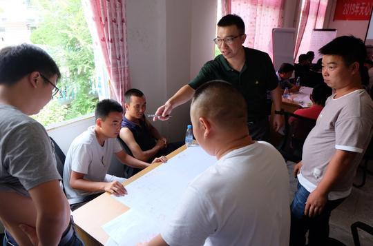 天心区助农脱贫三湘行-龙山洛塔乡村创业创新训练营正式开营