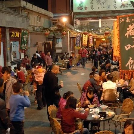 保定市哪里卖麻辣烫的多