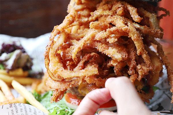 北京北边有什么美食（北京葱烧海参是一道京城名菜）