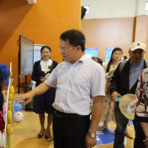 没有南宁户口怎样才能读南宁滨湖路小学？