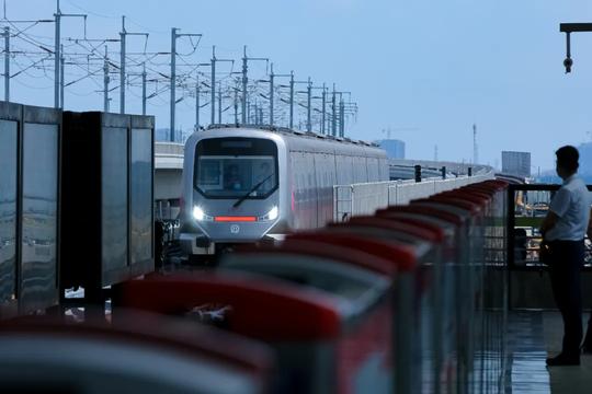 青岛新机场开通：为什么家门口的机场越搬越远了？