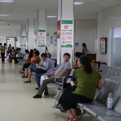 我出差在桂林，在公交车上看到，界首正骨，一年治愈15万人，正骨真的有这么厉害吗？