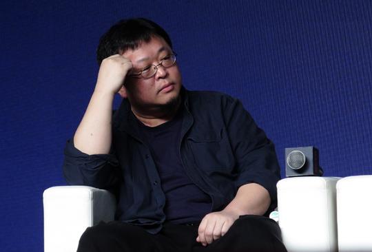 30岁前一事无成，30岁后创业连续失败，罗永浩的电子烟能成吗？